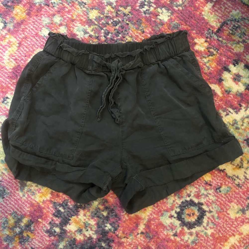 Aerie XS camp short in charcoal